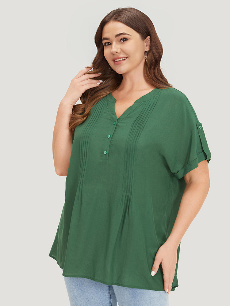 Plus Size Women Dailywear Plain Pleated Regular Sleeve Short sleeve Notched collar Elegant Blouses BloomChic 