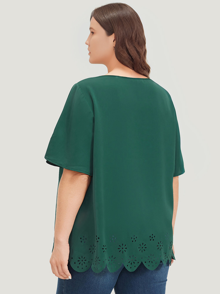Plus Size Women Dailywear Plain Plain Ruffle Sleeve Short sleeve V-neck Elegant Blouses BloomChic 