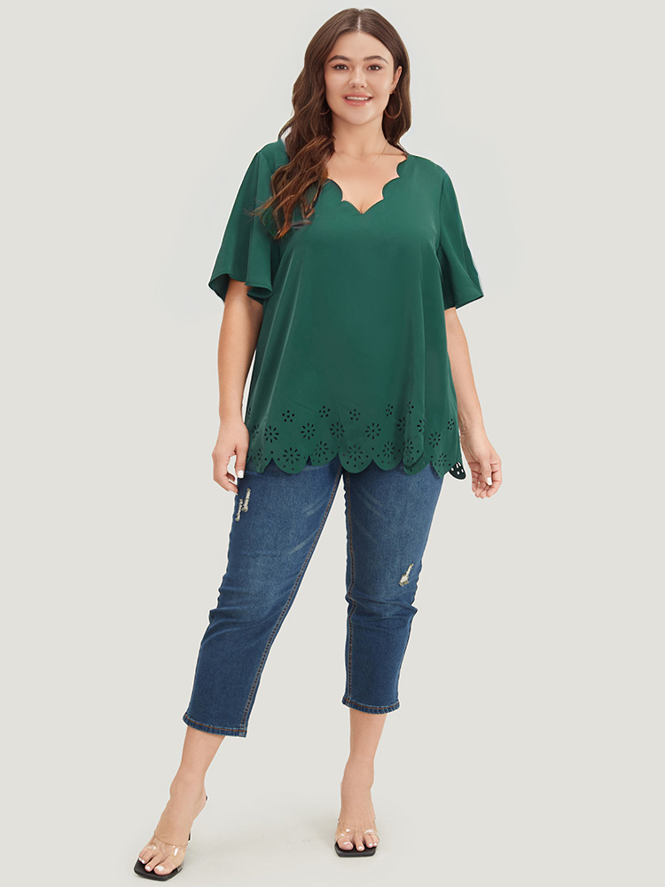 Plus Size Women Dailywear Plain Plain Ruffle Sleeve Short sleeve V-neck Elegant Blouses BloomChic 