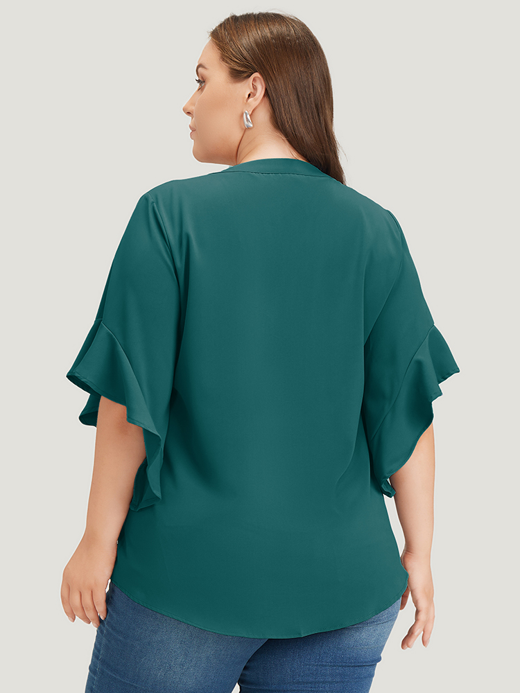 

Plus Size Cyan Anti-Wrinkle Plain Notched Flutter Sleeve Button Up Blouse Women Office Short sleeve Notched collar Work Blouses BloomChic