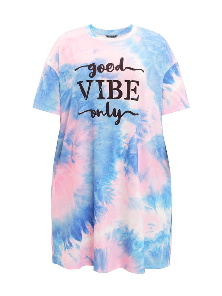Plus Size Women Dailywear Letter Printed Regular Sleeve Short sleeve Round Neck Pocket Casual Dresses BloomChic 