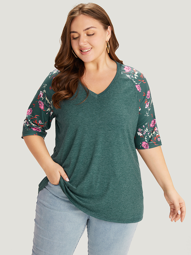 Plus Size Floral Patchwork Raglan Sleeve T-shirt DarkGreen Women Elegant Patchwork Floral V-neck Work T-shirts BloomChic 10/M 