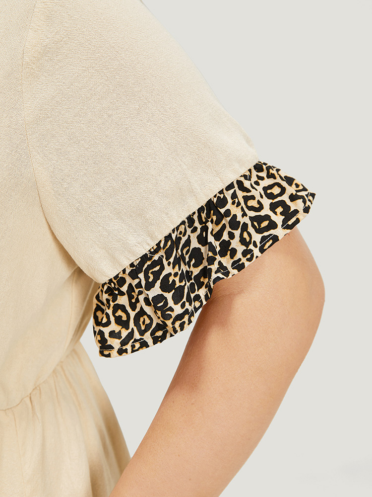 

Plus Size Leopard Patchwork Pocket Flutter Trim Button Detail Dress Apricot Women Plain V-neck Short sleeve Curvy Midi Dress BloomChic