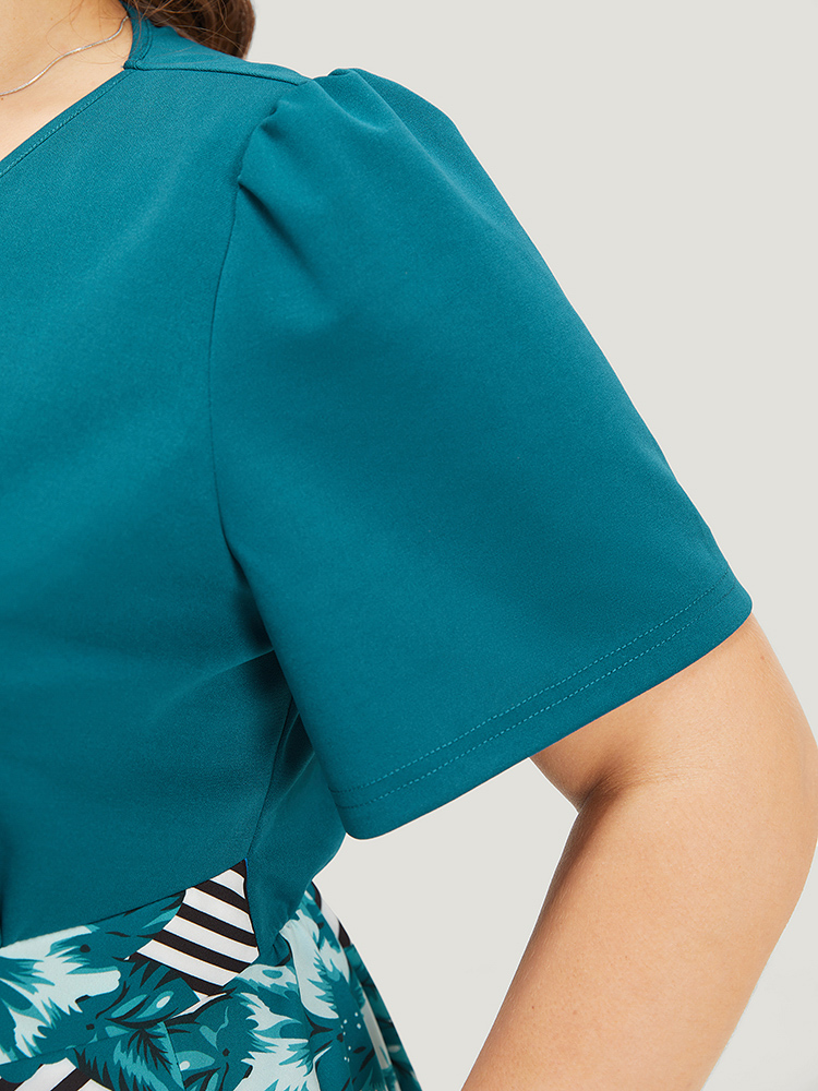 Plus Size Women Work Plain Patchwork Regular Sleeve Short sleeve V-neck Pocket Office Dresses BloomChic 