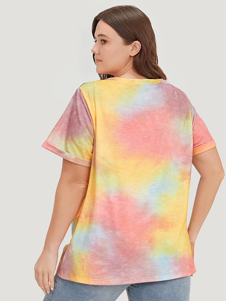 Plus Size Women Dailywear Natural Flowers Regular Sleeve Short sleeve Round Neck Casual T-shirts BloomChic 