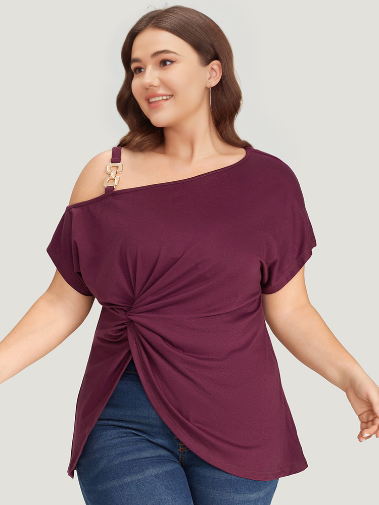 

Plus Size Metal Detail Twist Hem Asymmetrical One Shoulder T-shirt Burgundy One Shoulder Short sleeve Elegant Jersey Tops