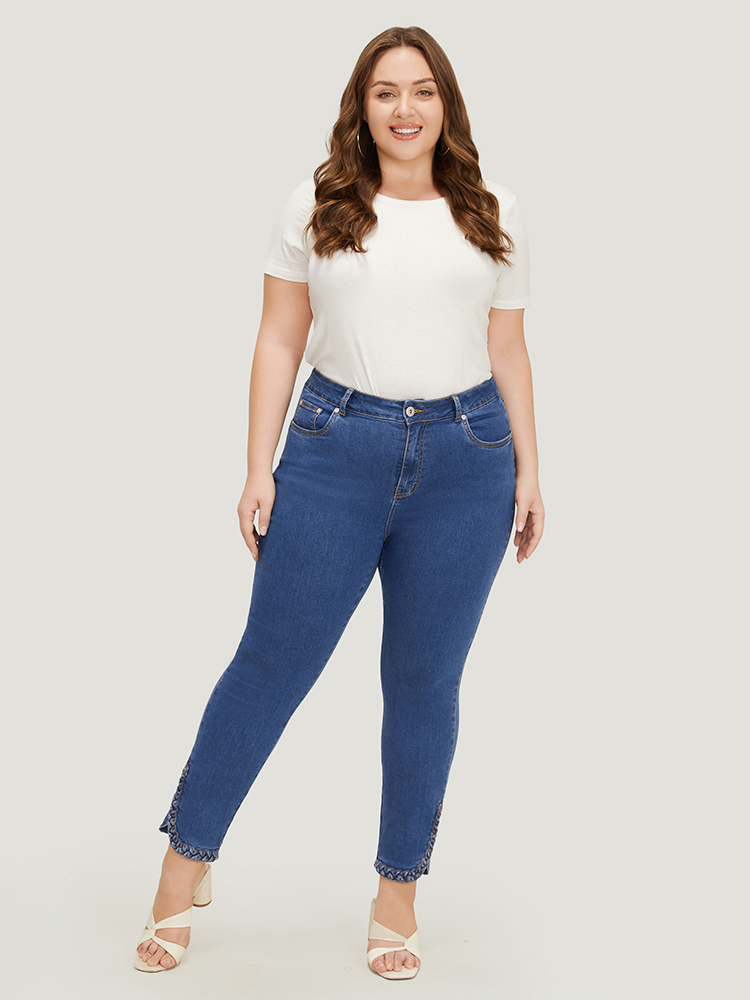 Plus Size Women Dailywear Arc Hem High stretch Regular Medium Wash Casual Jeans BloomChic 