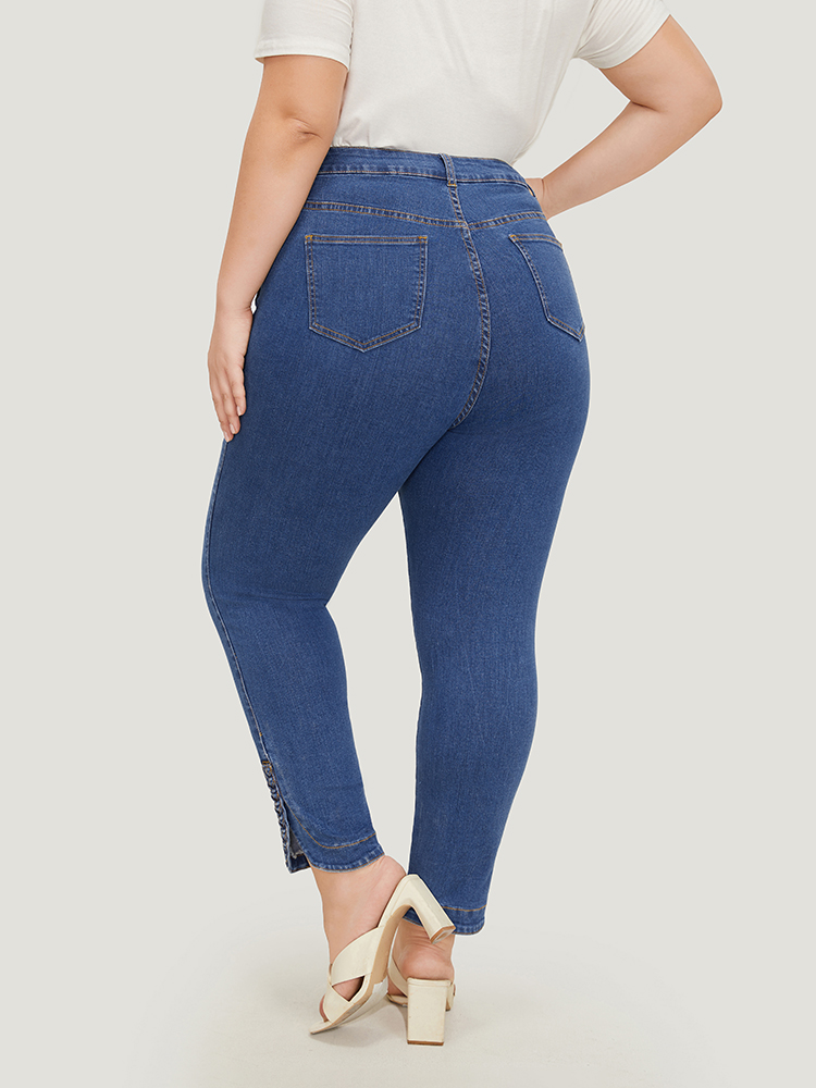 Plus Size Women Dailywear Arc Hem High stretch Regular Medium Wash Casual Jeans BloomChic 