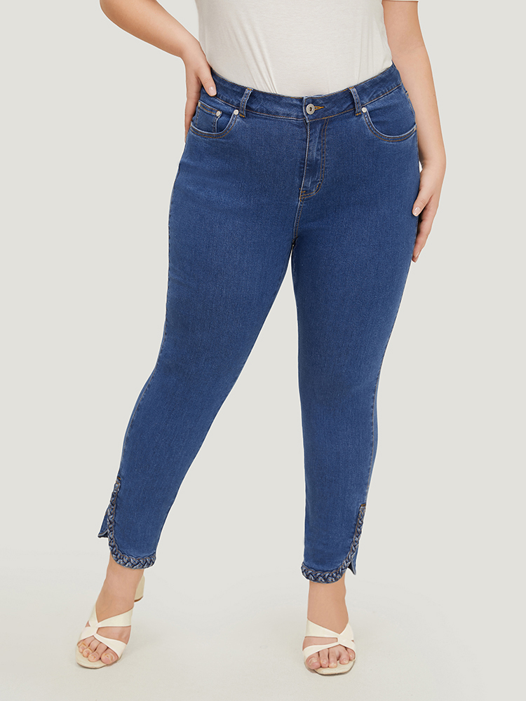Plus Size Women Dailywear Arc Hem High stretch Regular Medium Wash Casual Jeans BloomChic 