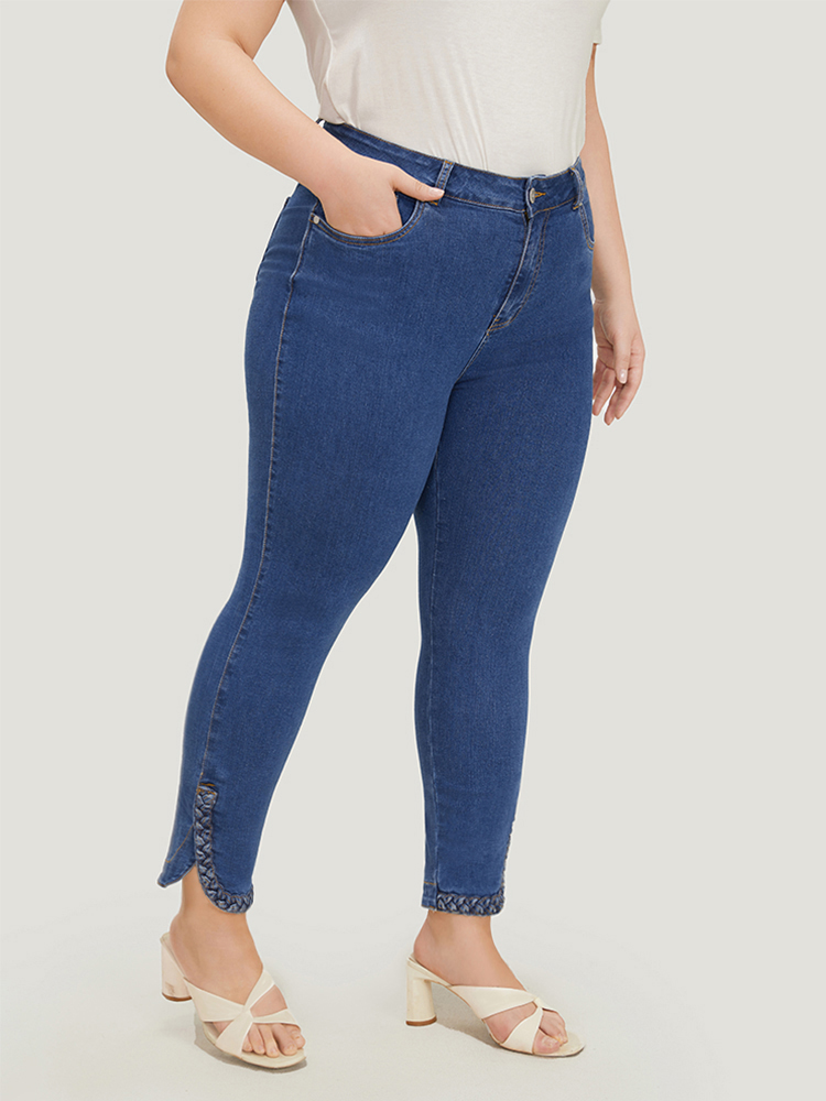 Plus Size Women Dailywear Arc Hem High stretch Regular Medium Wash Casual Jeans BloomChic 