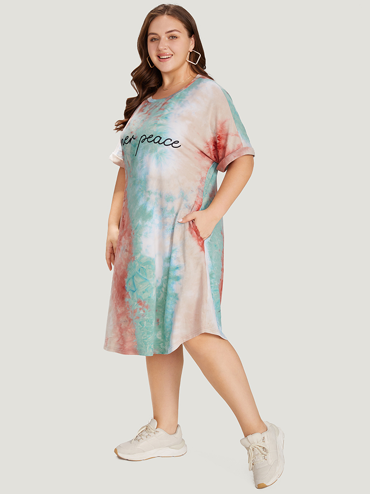 Plus Size Letter Print Pocket Tie Dye Cuffed Sleeve Dress Multicolor Women Casual Printed Curvy Midi Dress BloomChic 22-24/3X 