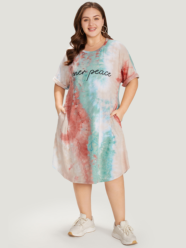 Plus Size Letter Print Pocket Tie Dye Cuffed Sleeve Dress Multicolor Women Casual Printed Curvy Midi Dress BloomChic 22-24/3X 