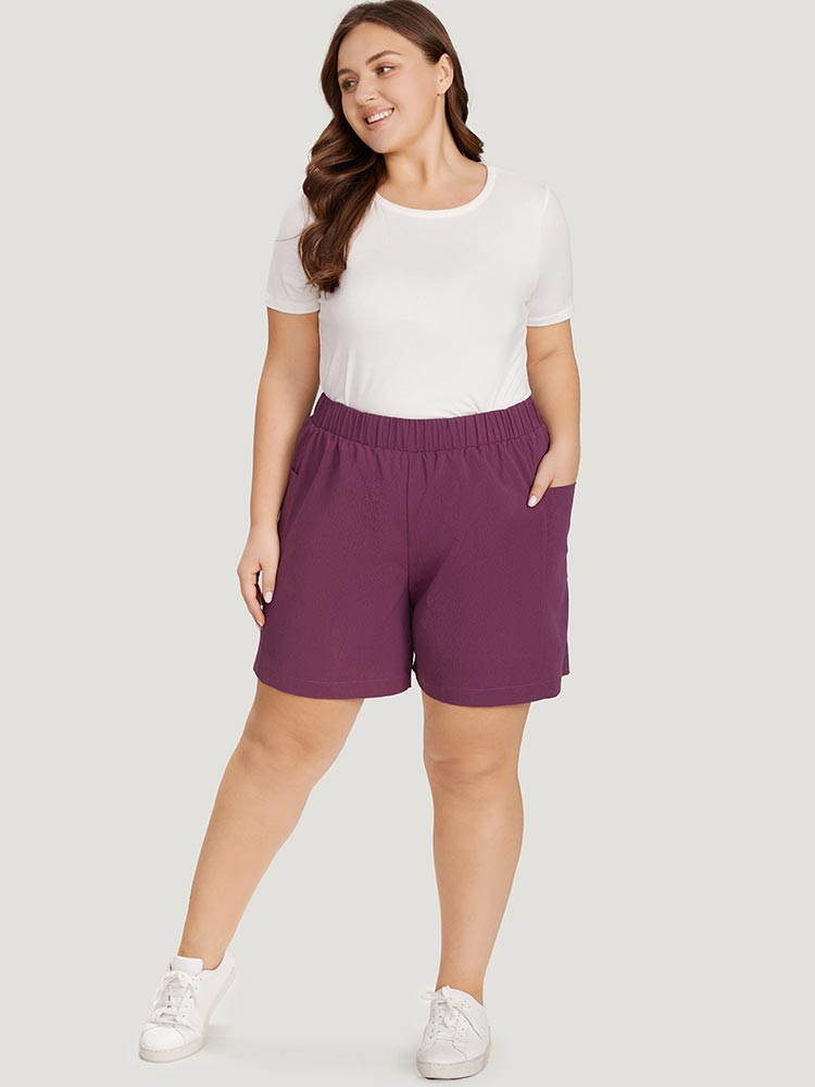 

Plus Size Solid Patched Pocket Elastic Waist Shorts Women Purple Casual Elastic Waist Dailywear Shorts BloomChic