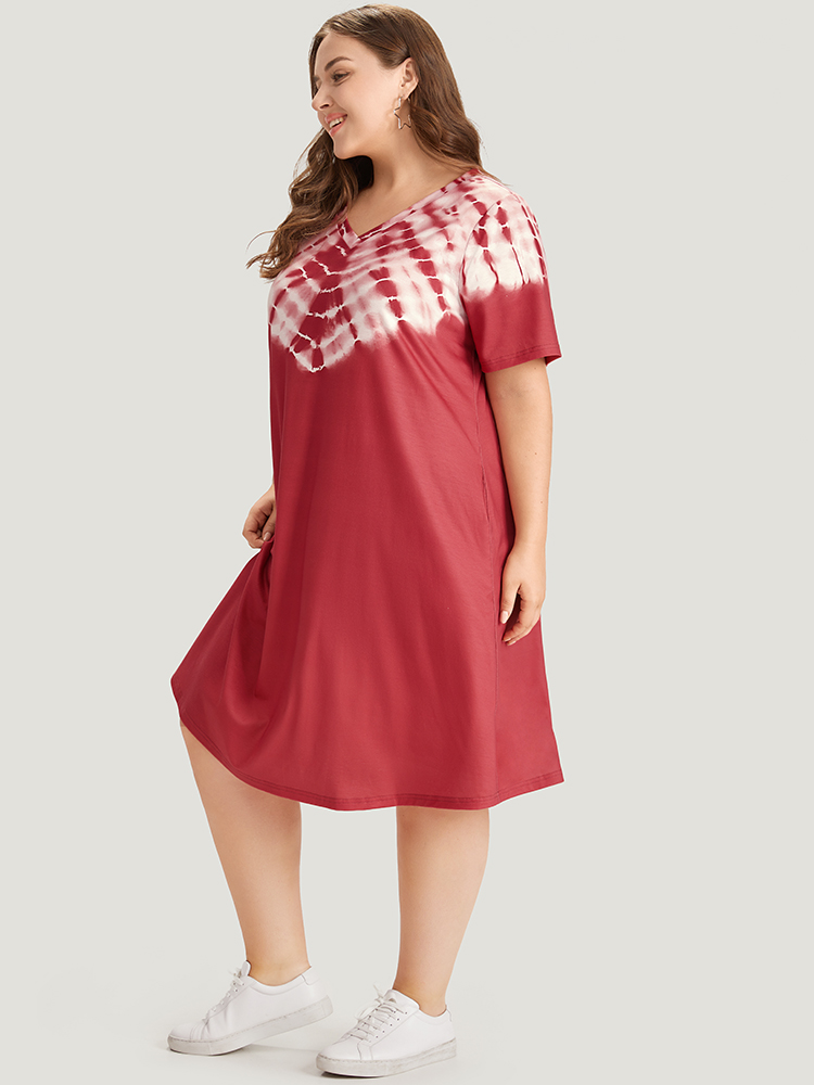 

Plus Size Tie Dye Pocket V Neck Knee Dress Russet Women Casual Printed V-neck Short sleeve Curvy Knee Dress BloomChic