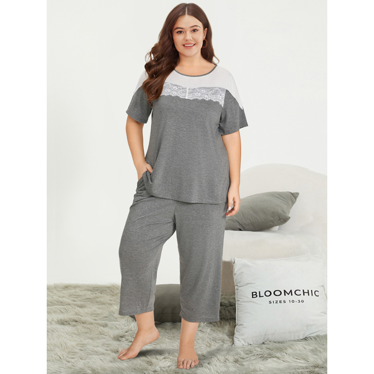 

Plus Size Two Tone Lace Insert Sleep Top Gray Colorblock Short sleeve Round Neck Dailywear Elegant  Bloomchic