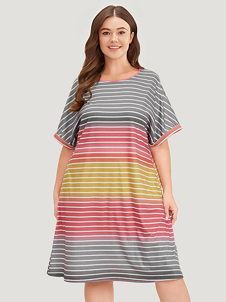 Plus Size Striped Contrast Roll Pocket Dolman Sleeve Dress Multicolor Women Casual Plain Round Neck Short sleeve Curvy Knee Dress BloomChic 28/5X 