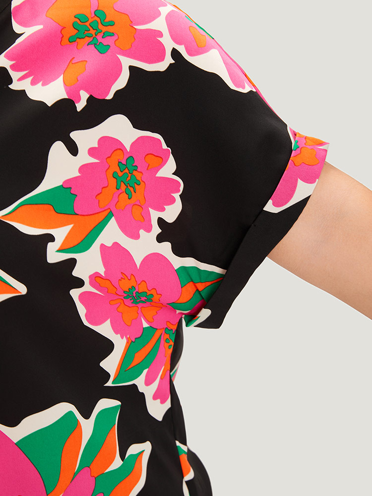 Plus Size Women Going out Floral Printed Dolman Sleeve Short sleeve Notched collar Glamour Blouses BloomChic 
