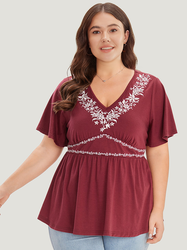 

Plus Size Floral Embroidered Ruffles V Neck Gathered T-shirt Burgundy Women Elegant Embroidered Natural Flowers V-neck Dailywear T-shirts BloomChic