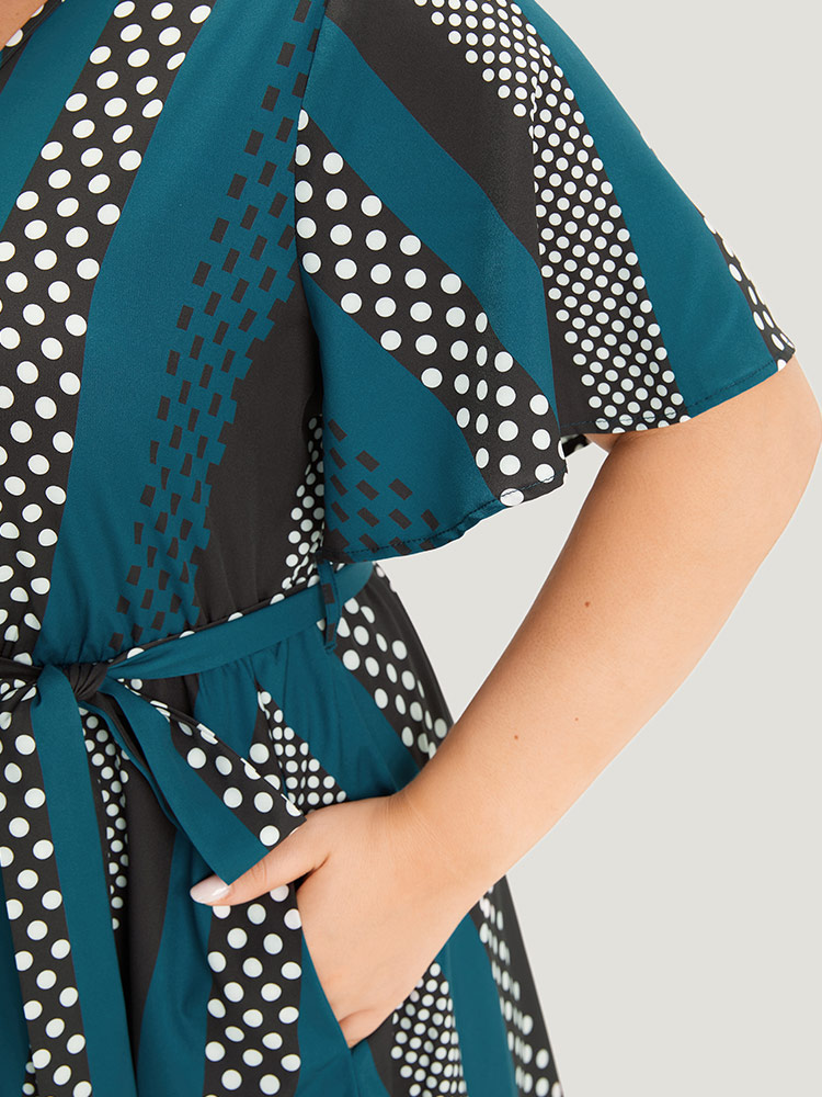 Plus Size Striped & Polka Dot Graphic Pocket Ruffle Wrap Dress Multicolor Women Office Wrap V-neck Short sleeve Curvy Knee Dress BloomChic 30/6X 