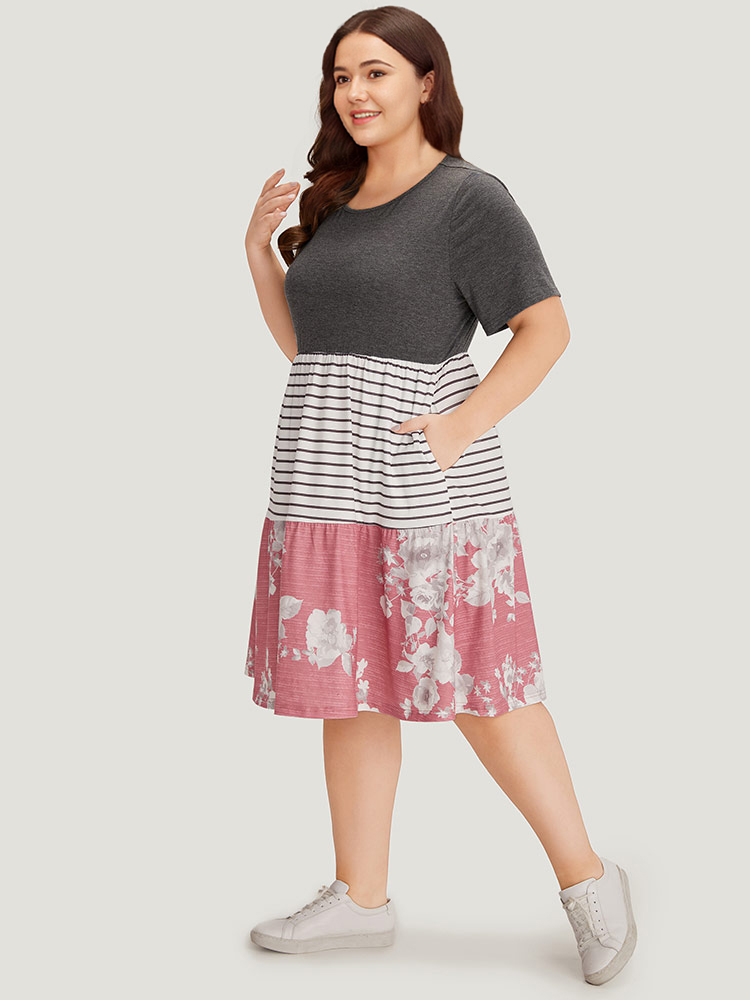 Plus Size Women Dailywear Plain Plain Regular Sleeve Short sleeve Round Neck Pocket Casual Dresses BloomChic 