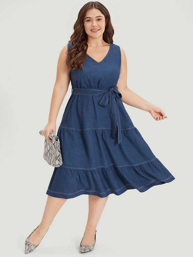 

Plus Size Plain Pocket Belted Layered Contrast Dress Navy Women Office Plain V-neck Sleeveless Curvy Midi Dress BloomChic