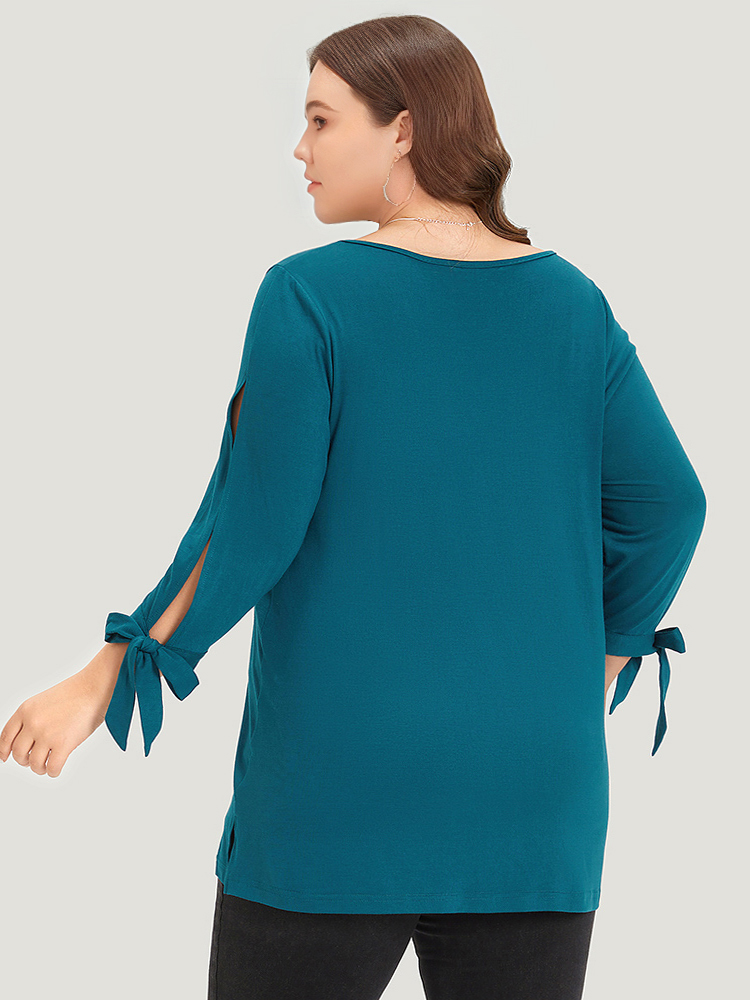 

Plus Size Plain Crew Neck Cut Out Bowknot T-shirt Cyan Round Neck Long Sleeve Elegant Jersey Tops