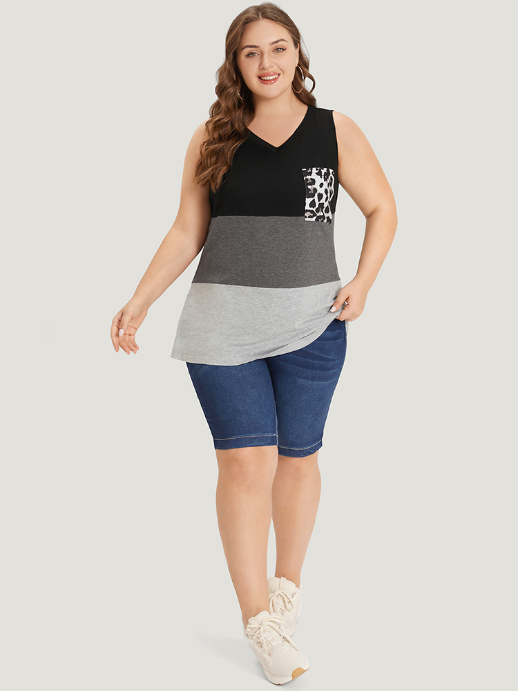 Plus Size Women Dailywear Leopard Contrast Sleeveless Sleeveless V-neck Casual Tank Tops Camis BloomChic 