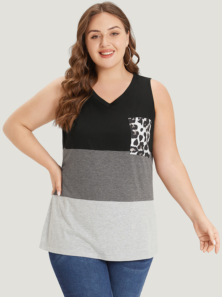 Plus Size Women Dailywear Leopard Contrast Sleeveless Sleeveless V-neck Casual Tank Tops Camis BloomChic 
