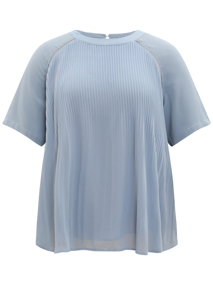 Plus Size Women Dailywear Plain Pleated Raglan sleeve Short sleeve Round Neck Elegant Blouses BloomChic 