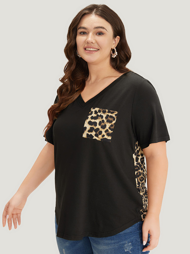 

Plus Size Leopard Patchwork Patched Pocket V Neck T-shirt Black Women Casual Arc Hem Leopard V-neck Dailywear T-shirts BloomChic