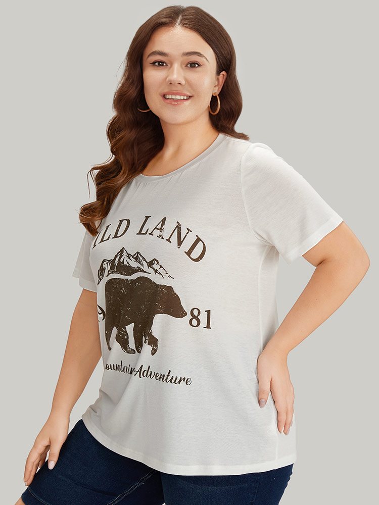 

Plus Size Letter & Bear Round Neck Sleeve T-shirt White Women Casual Printed Animal Dailywear T-shirts BloomChic