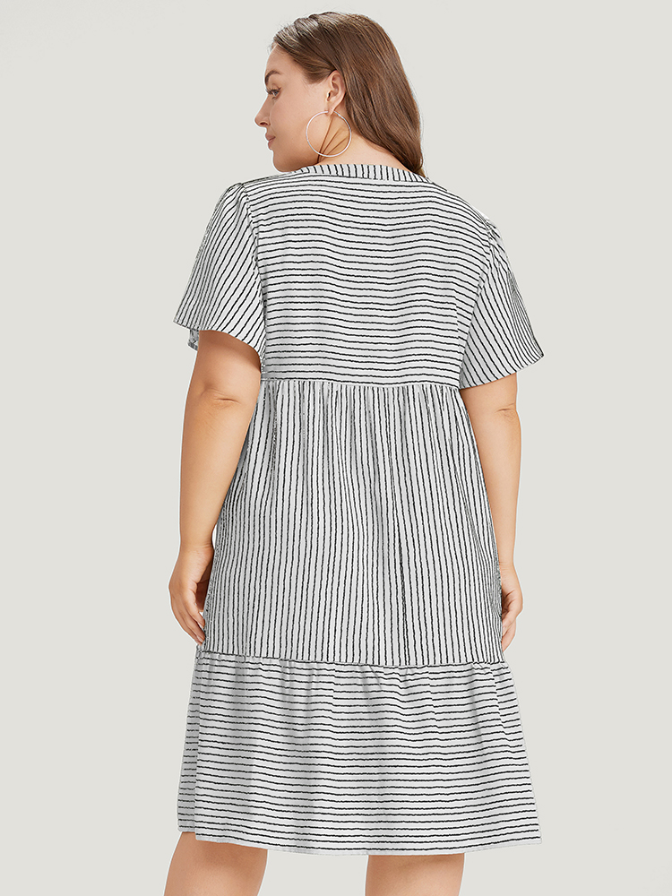 

Plus Size Striped Patchwork Notched Flutter Layered Babydoll Dress White Women Office Gathered Notched collar Short sleeve Curvy Midi Dress BloomChic