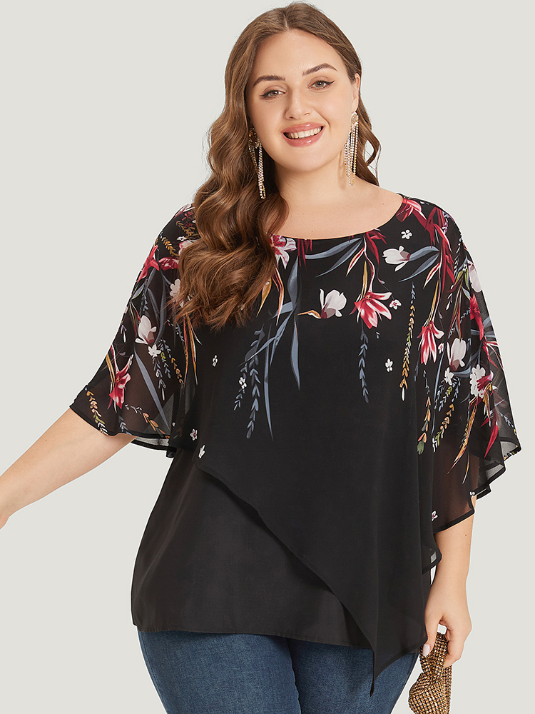 

Plus Size Black Floral Print Crochet Mesh Asymmetrical Batwing Sleeve Blouse Women Glamour Short sleeve Round Neck Going out Blouses BloomChic