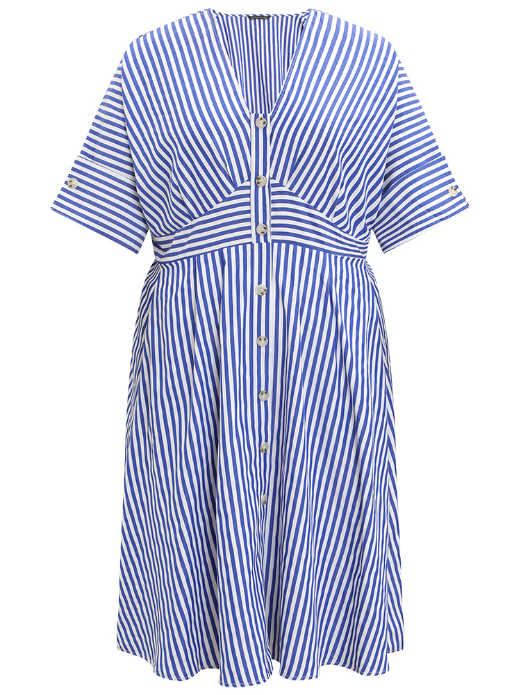 Plus Size Women Dailywear Striped Texture Regular Sleeve Half Sleeve V-neck Pocket Elegant Dresses BloomChic 