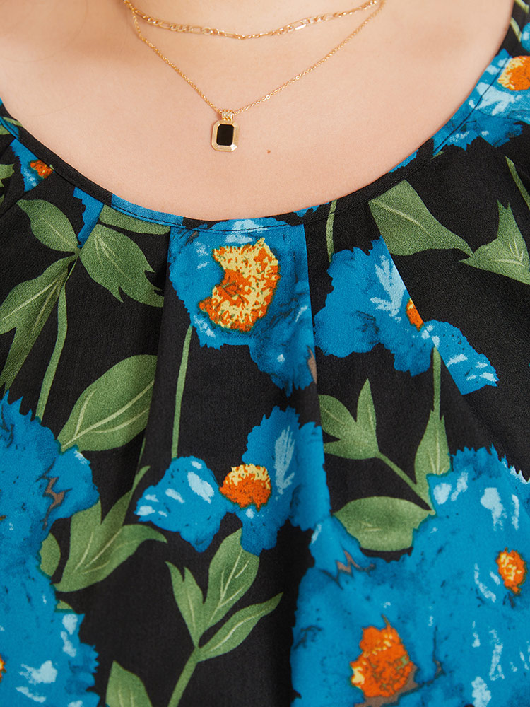 Plus Size Women Going out Floral Pleated Regular Sleeve Short sleeve Round Neck Glamour Blouses BloomChic 