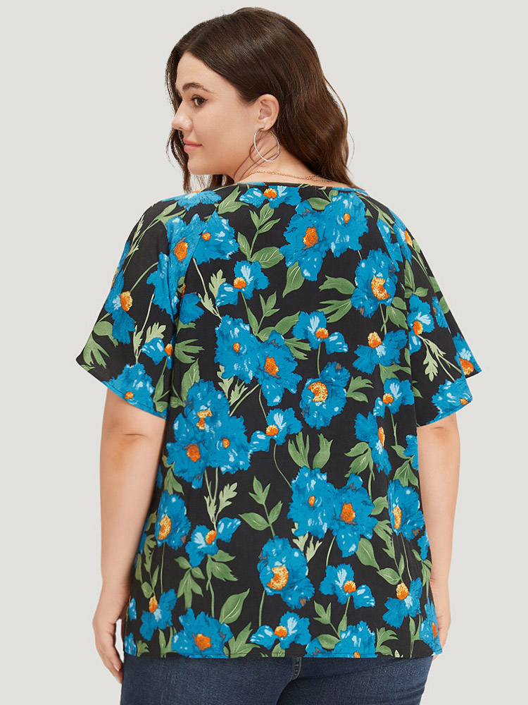 Plus Size Women Going out Floral Pleated Regular Sleeve Short sleeve Round Neck Glamour Blouses BloomChic 