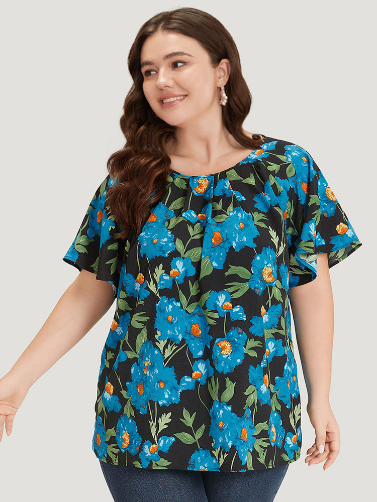 Plus Size Women Going out Floral Pleated Regular Sleeve Short sleeve Round Neck Glamour Blouses BloomChic 