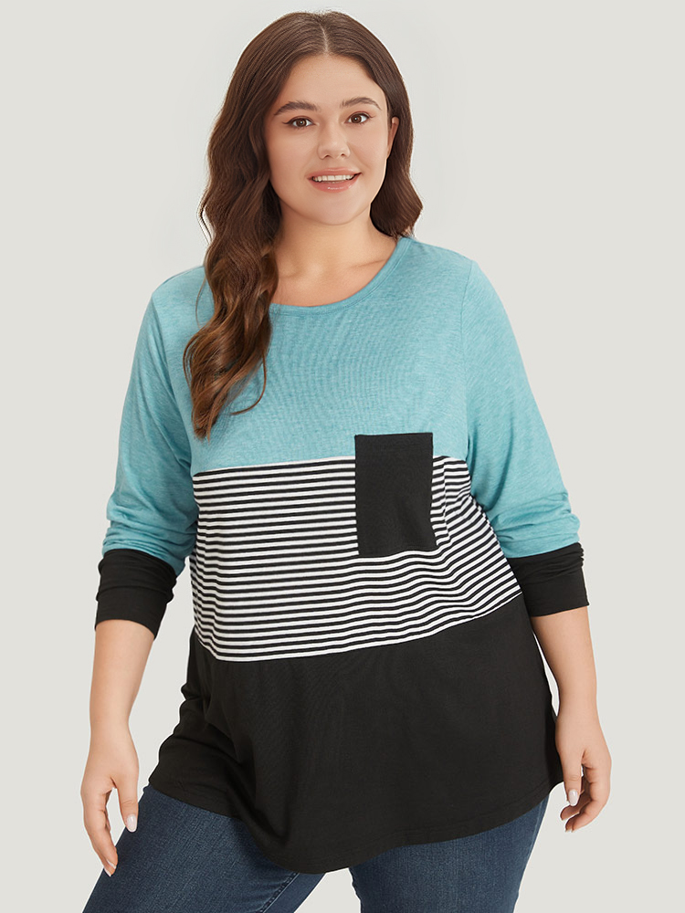 Plus Size Women Dailywear Striped Pocket Regular Sleeve Long Sleeve Round Neck Casual T-shirts BloomChic 