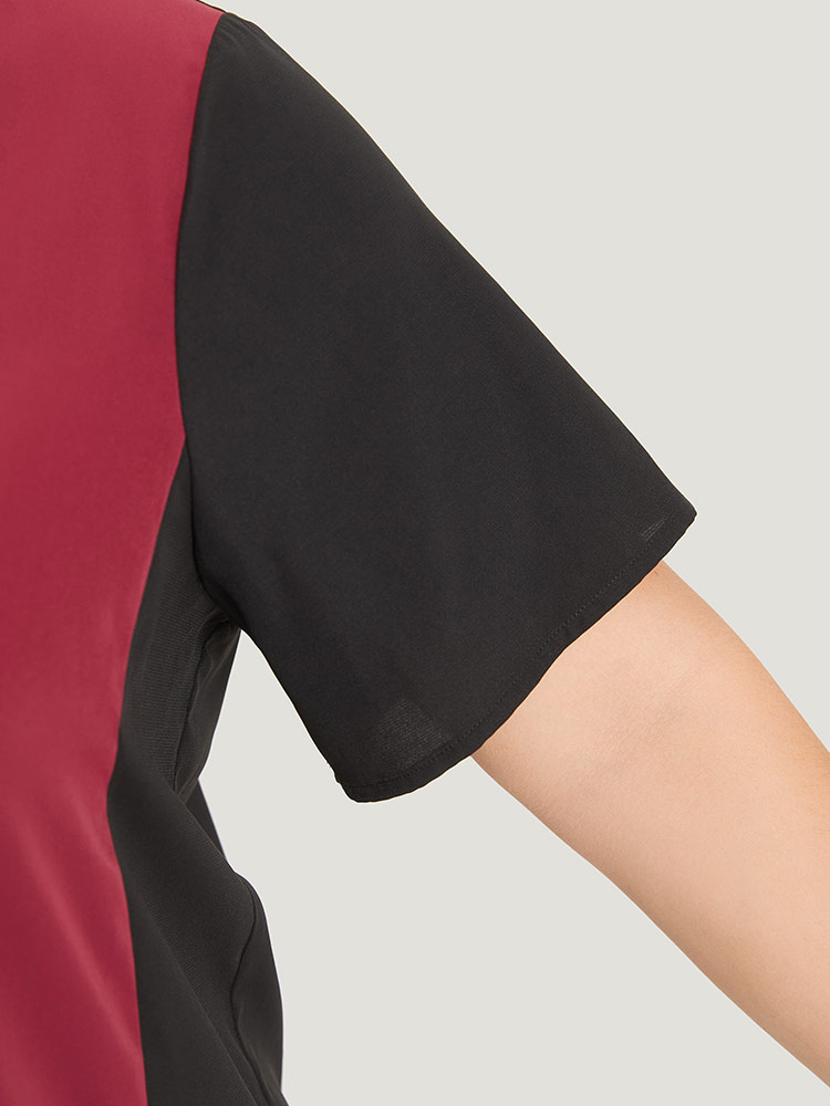 Plus Size Women Dailywear Plain Plain Regular Sleeve Short sleeve V-neck Elegant Blouses BloomChic 