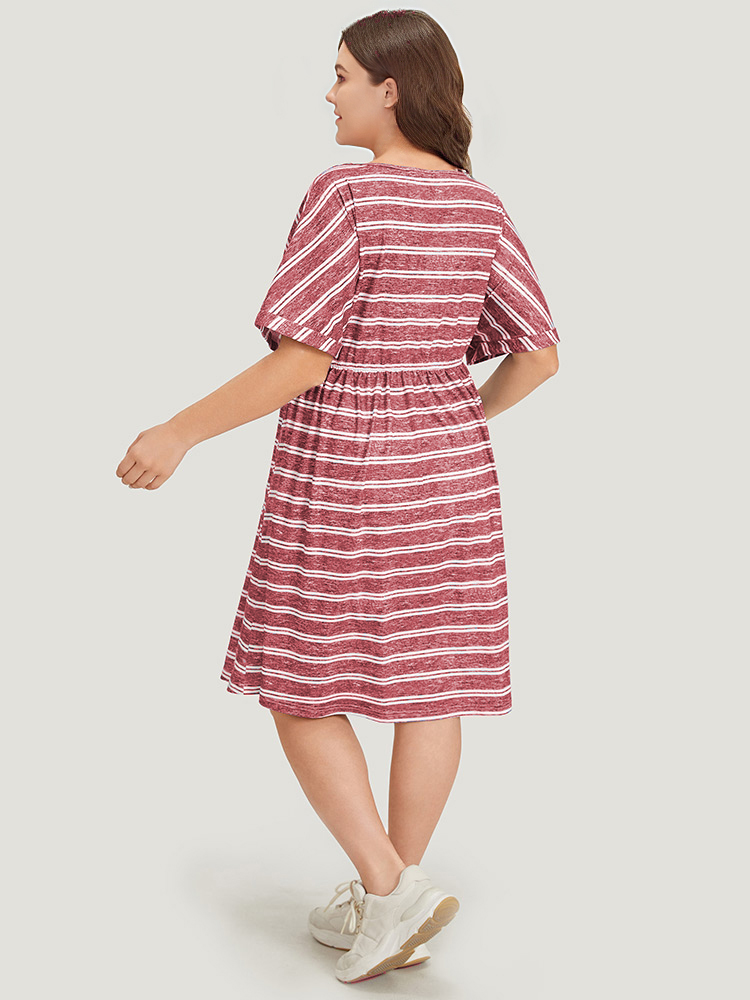 

Plus Size Striped Ties Pocket Roll sleeve Dress Crimson Women Casual Cross straps V-neck Short sleeve Curvy Midi Dress BloomChic