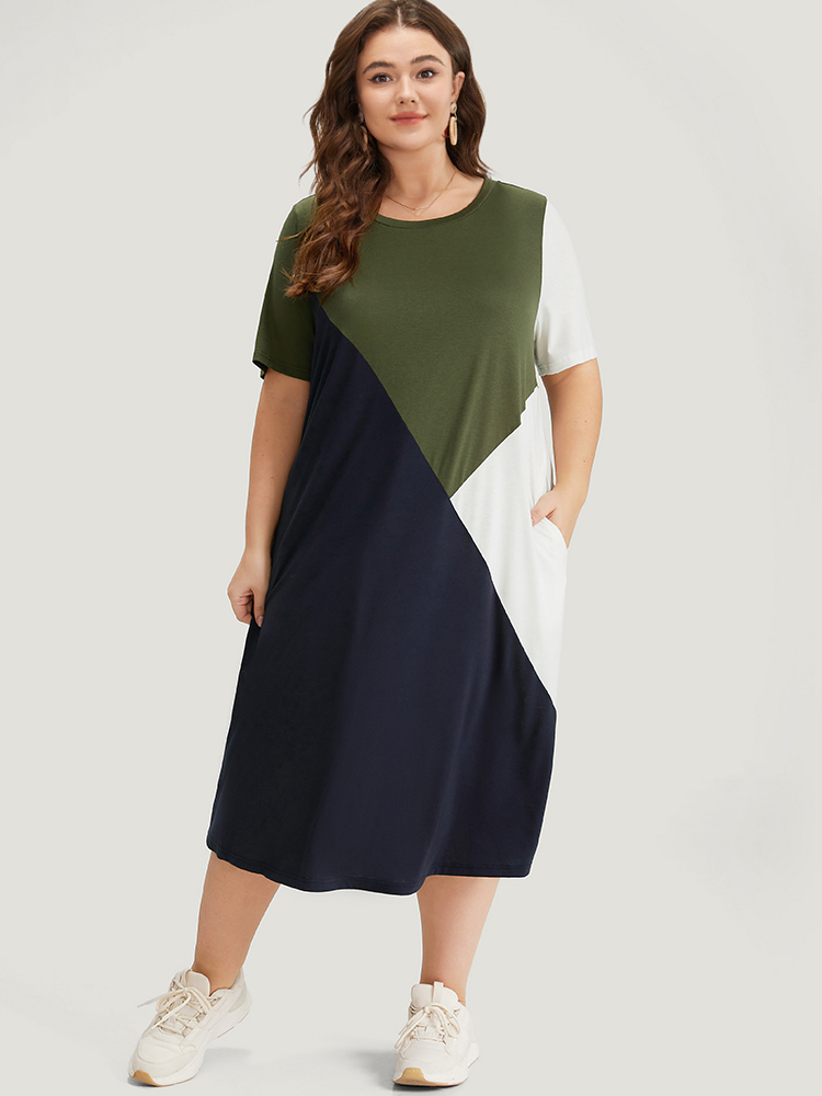 Plus Size Supersoft Essentials Colorblock Pocket Contrast Midi Dress Multicolor Women Casual Contrast Round Neck Short sleeve Curvy Midi Dress BloomChic 18-20/2X 