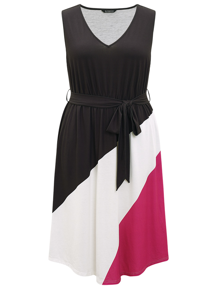 Plus Size Colorblock Contrast Pocket Belted Tank Dress Black Women Casual Plain V-neck Sleeveless Curvy Midi Dress BloomChic 12/L 