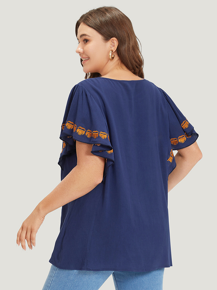 Plus Size Indigo Contrast Embroidered Ruffle Trim Crew Neck Blouse Women Elegant Short sleeve Round Neck Dailywear Blouses BloomChic 30/6X 