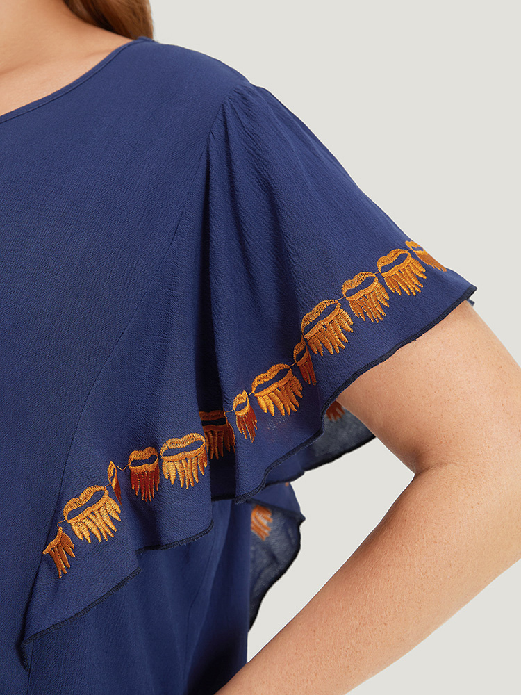 Plus Size Indigo Contrast Embroidered Ruffle Trim Crew Neck Blouse Women Elegant Short sleeve Round Neck Dailywear Blouses BloomChic 30/6X 