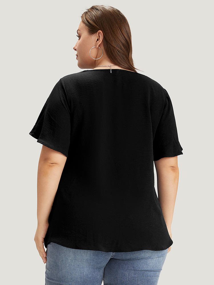 Plus Size Black Solid Pleated V Neck Blouse Women Office Short sleeve V-neck Dailywear Blouses BloomChic 26/4X 
