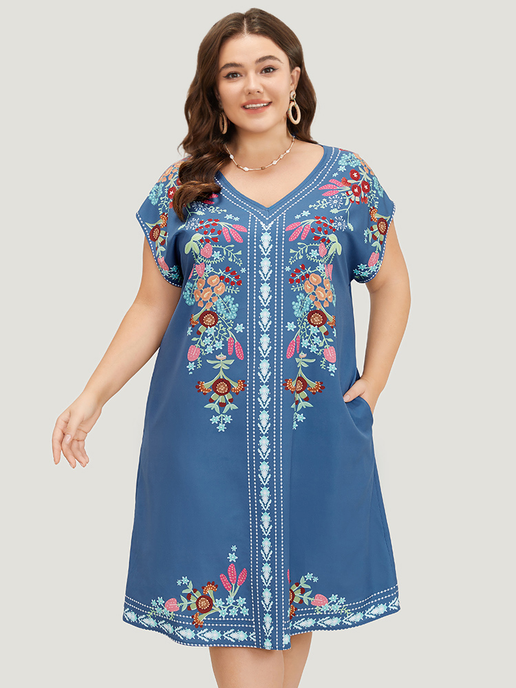 Plus Size Women Dailywear Bohemian Print Pocket Dolman Sleeve Short sleeve V-neck Pocket Vacation Dresses BloomChic 