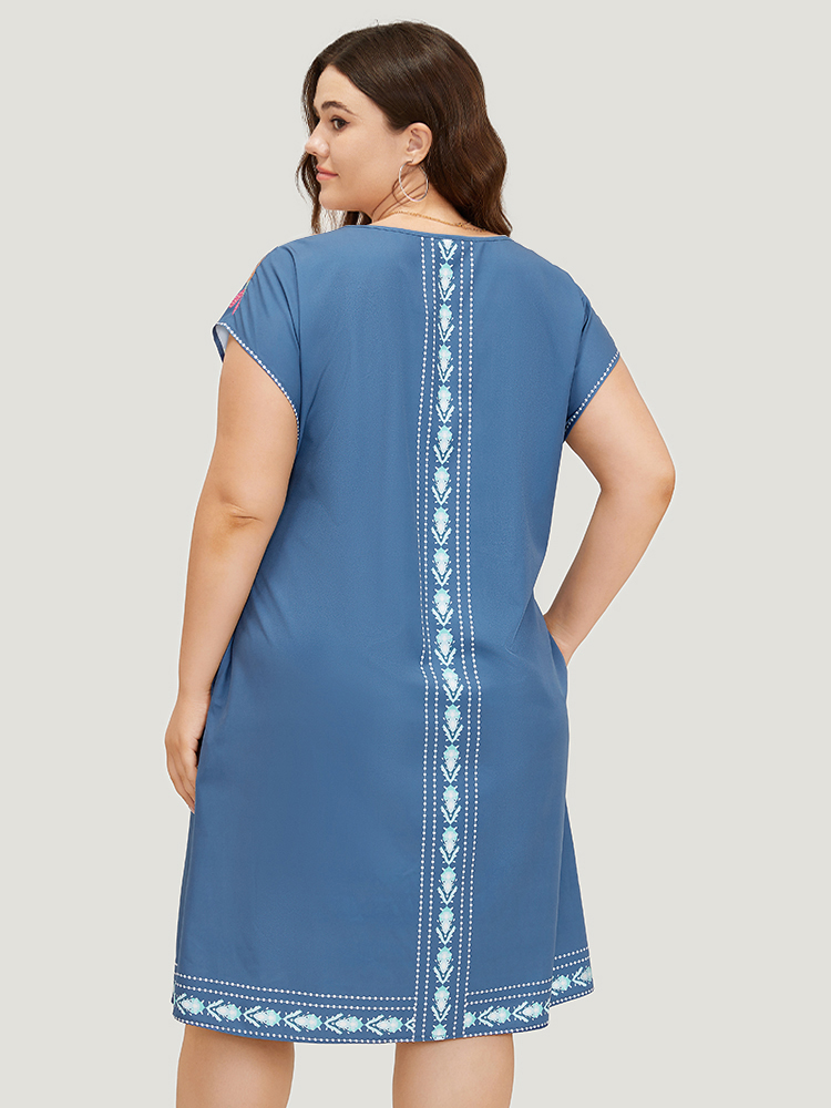Plus Size Women Dailywear Bohemian Print Pocket Dolman Sleeve Short sleeve V-neck Pocket Vacation Dresses BloomChic 