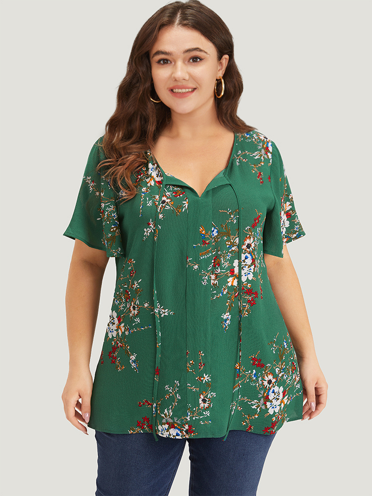 

Plus Size Green Floral Print Knot Neck Blouse Women Elegant Short sleeve Tie Neck Dailywear Blouses BloomChic