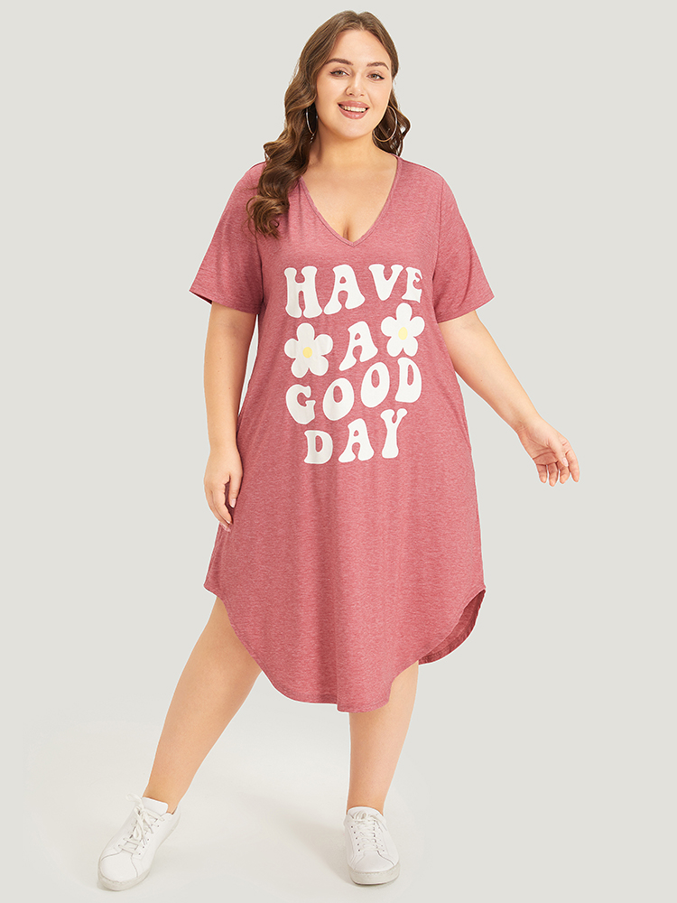 

Plus Size Supersoft Essentials Letter & Floral Print V Neck Curved Hem Dress DustyPink Women Casual Plain Curvy Midi Dress BloomChic