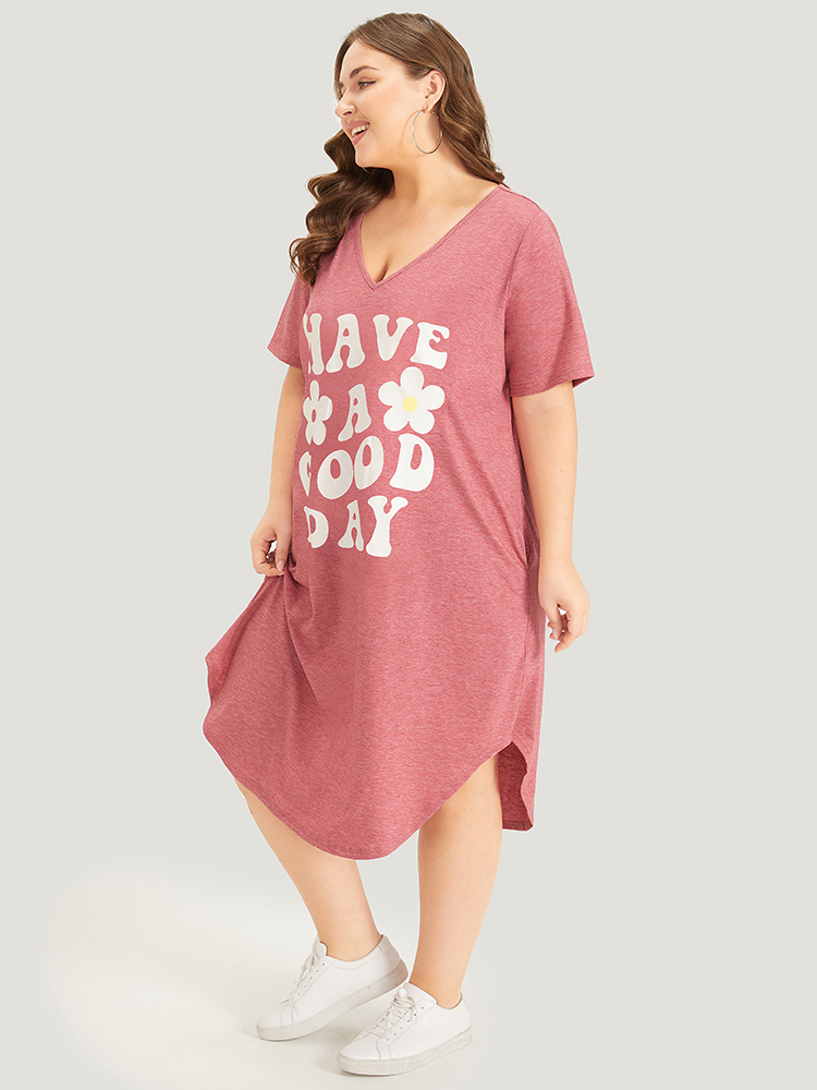 Plus Size Women Dailywear Graphic Plain Regular Sleeve Short sleeve V-neck Pocket Casual Dresses BloomChic 